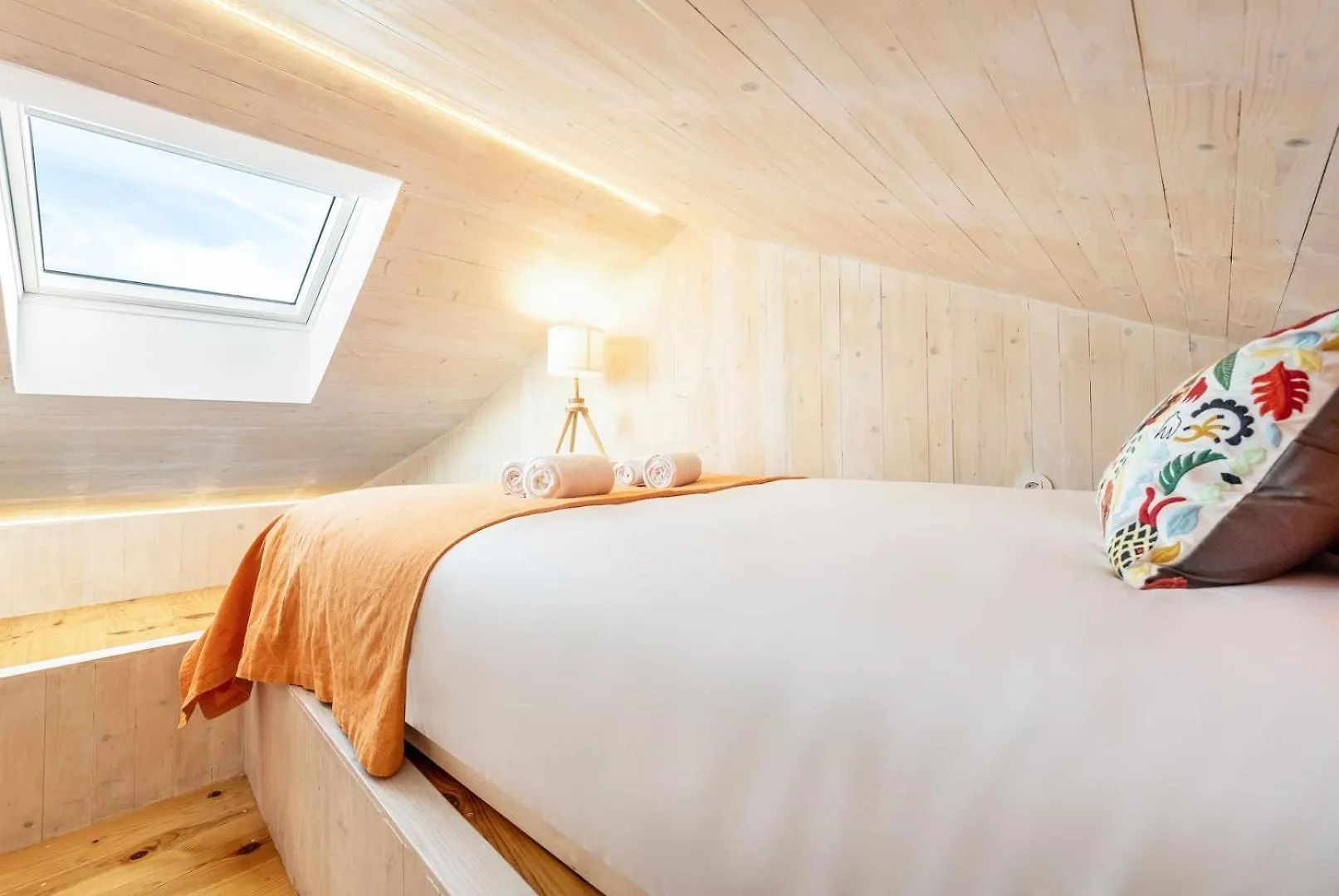 Guestready - A Charming Wooden Retreat Daire Lisboa