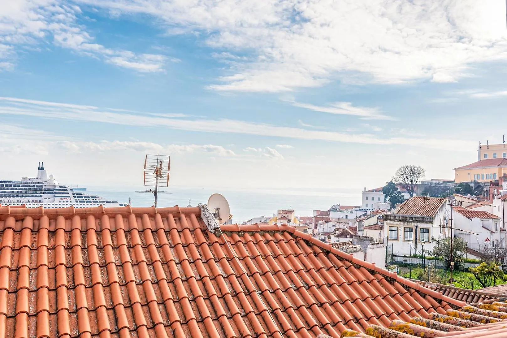 Guestready - A Charming Wooden Retreat Daire Lisboa
