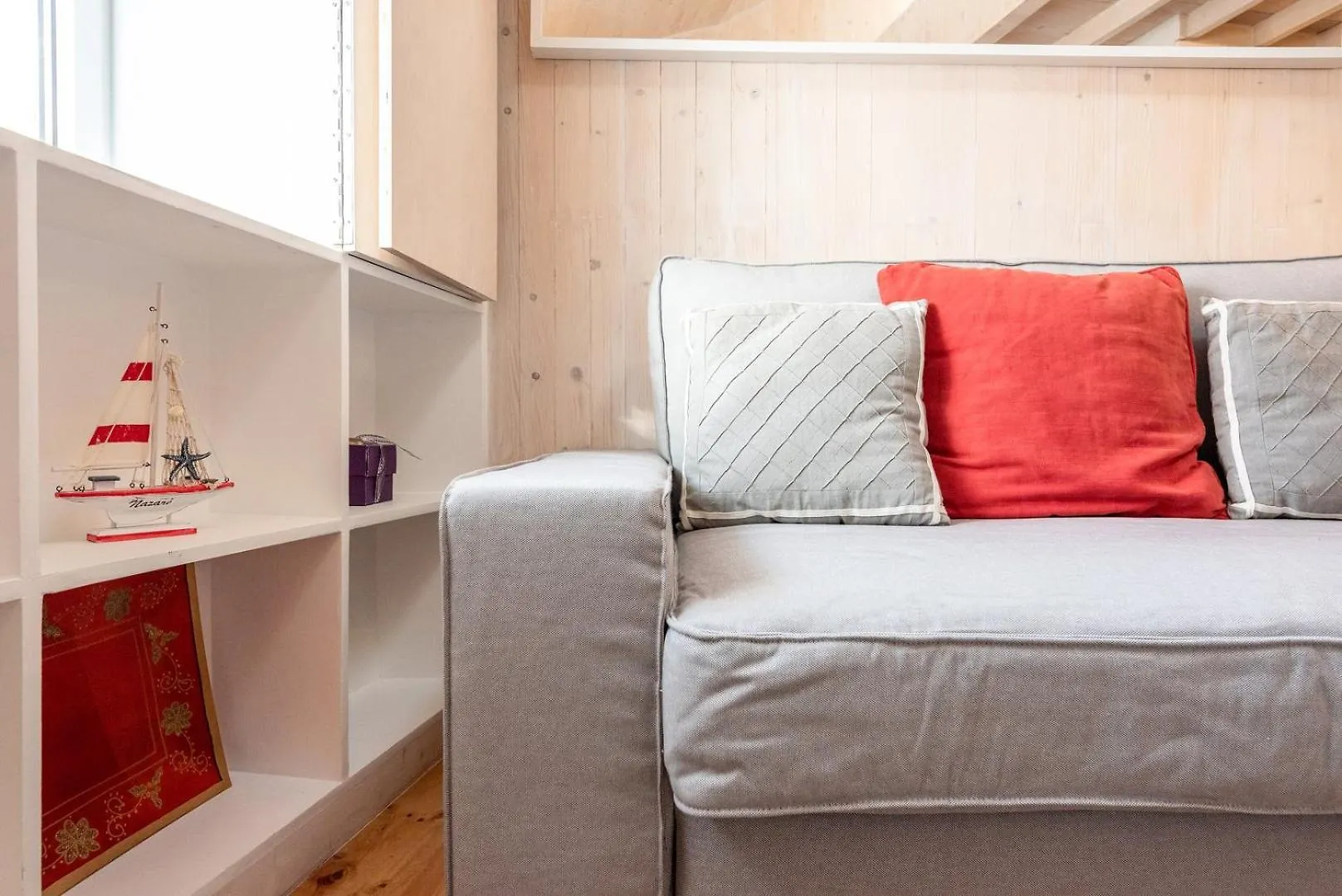 Апартаменты Guestready - A Charming Wooden Retreat Лиссабон Португалия